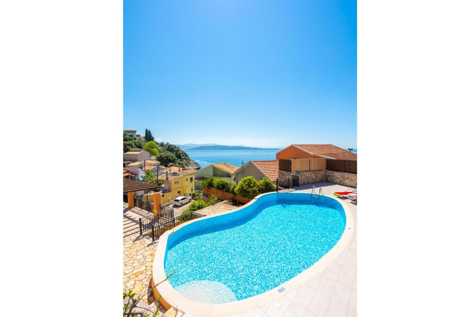 Villa Konstantinos Katávolos Exterior photo