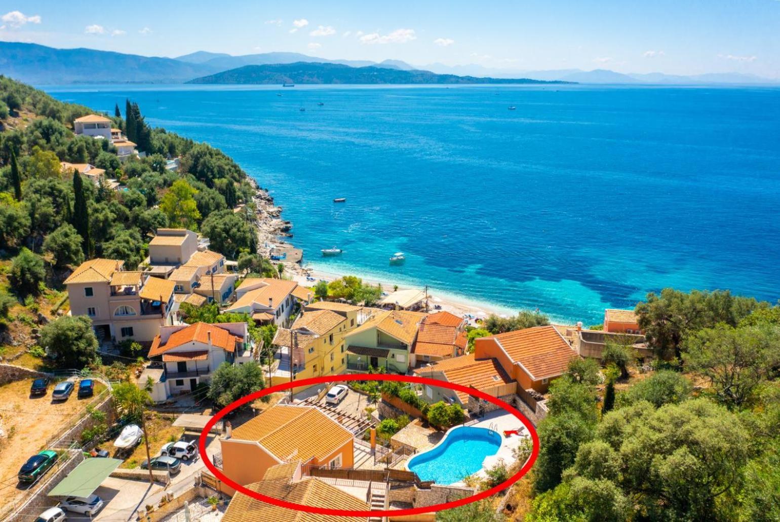 Villa Konstantinos Katávolos Exterior photo
